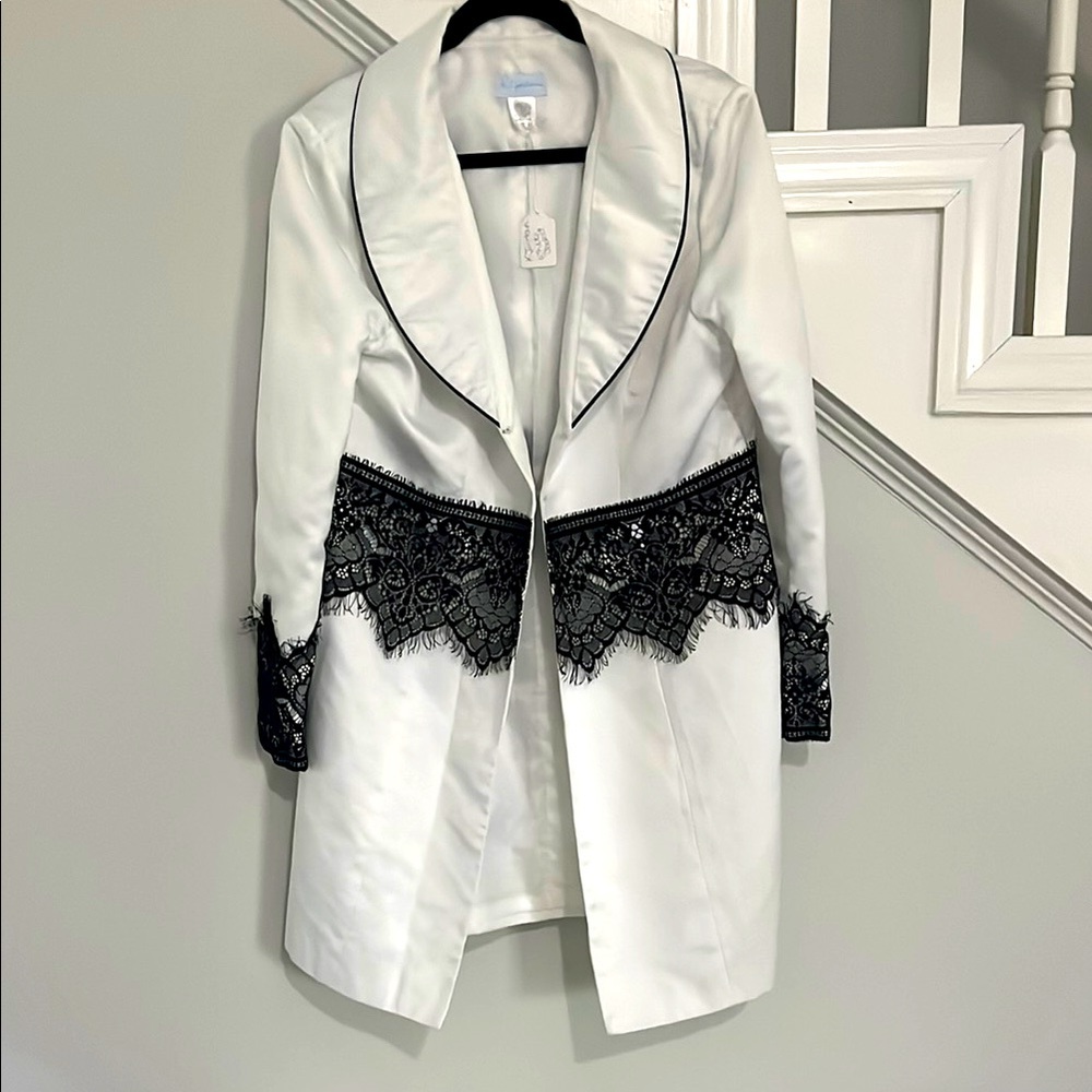 Elegant White and Black Lace Women's Coat